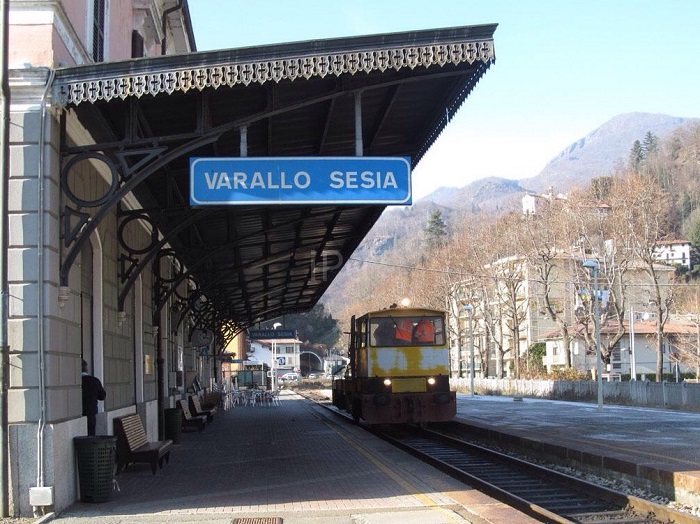 Torna il treno il Valsesia: diretto Varallo- Milano e collegamenti con Novara
